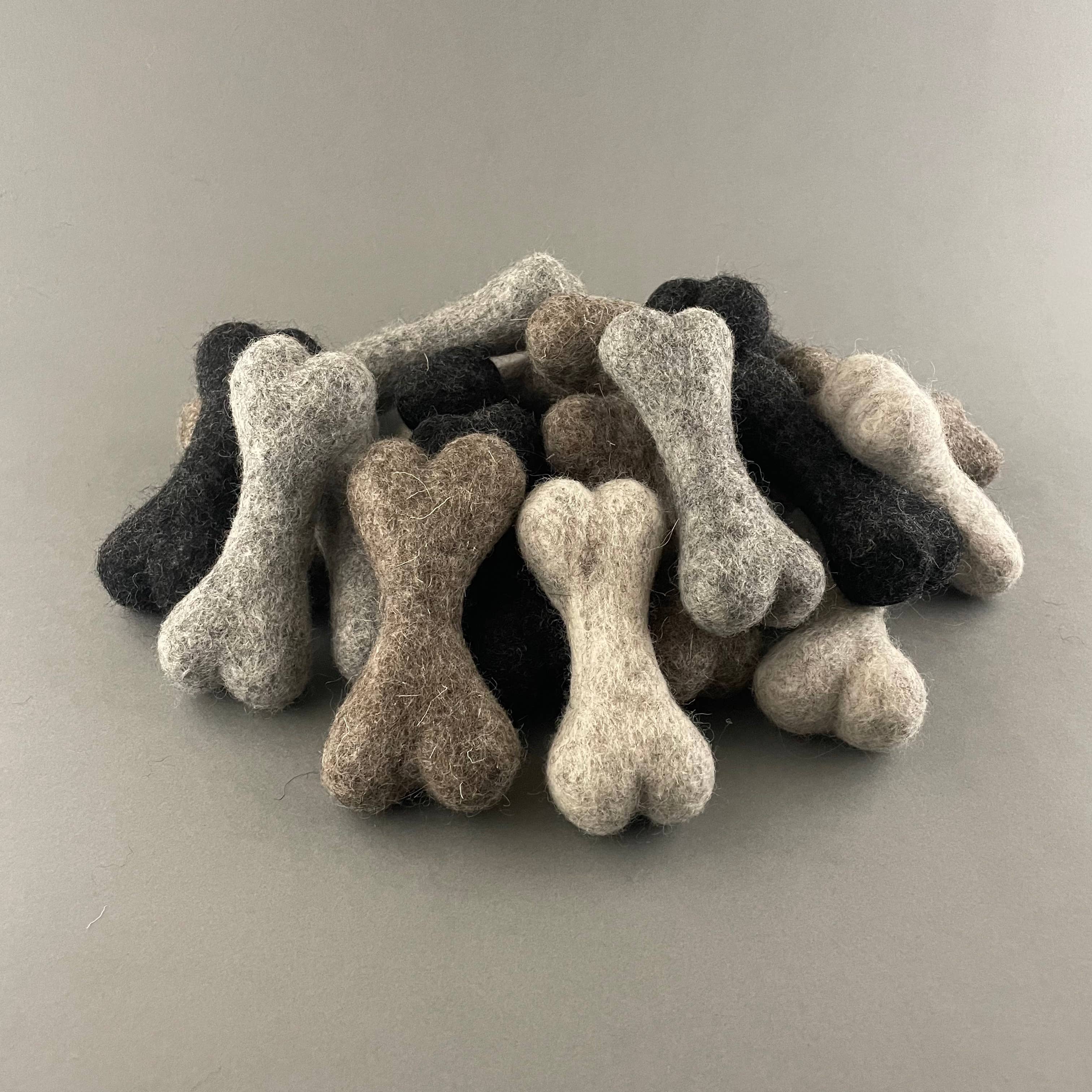 Pawsome Pet Toys – Wollknochen-Spielzeug für kleine Hunde 10 cm