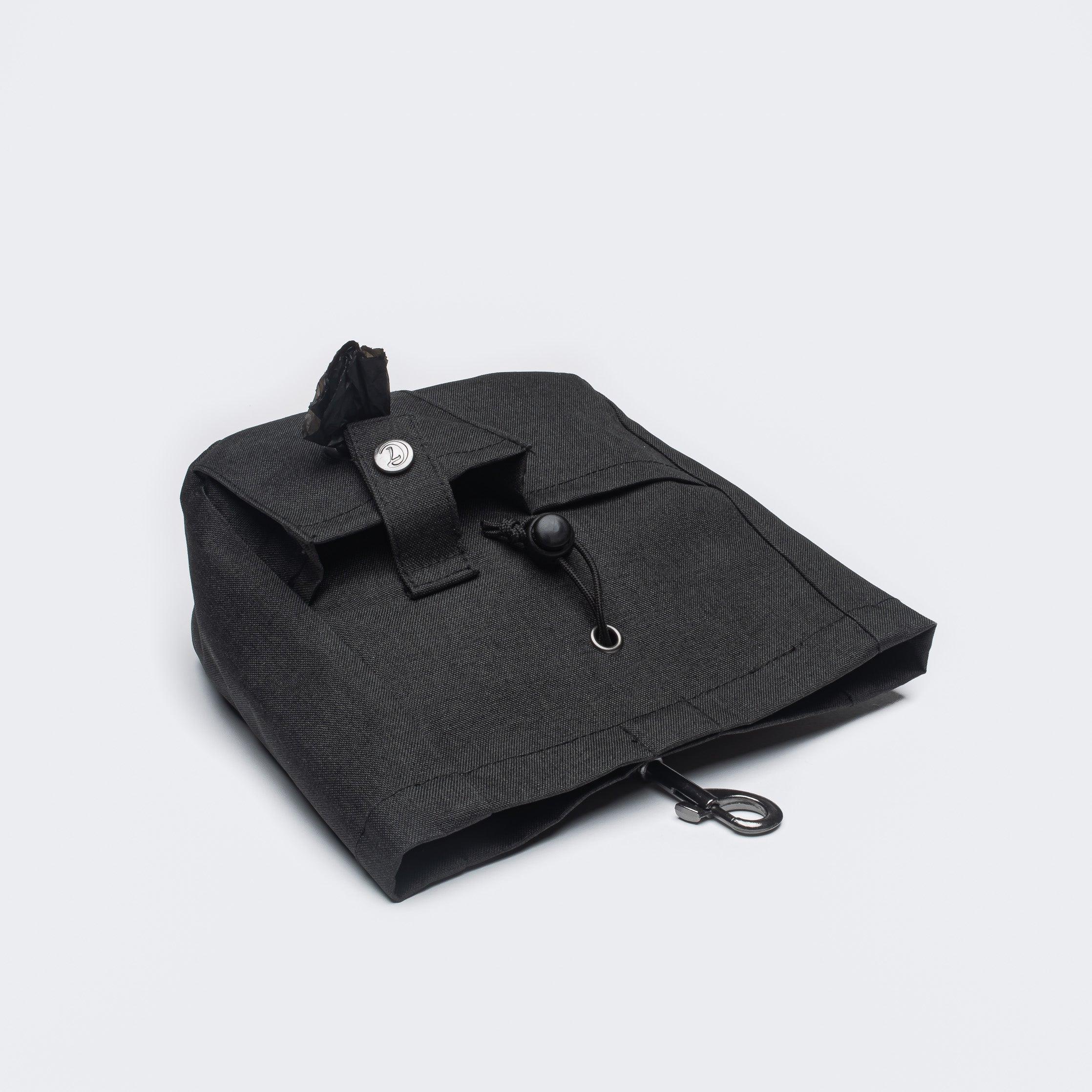CLOUD7 - Leckerlibeutel Black