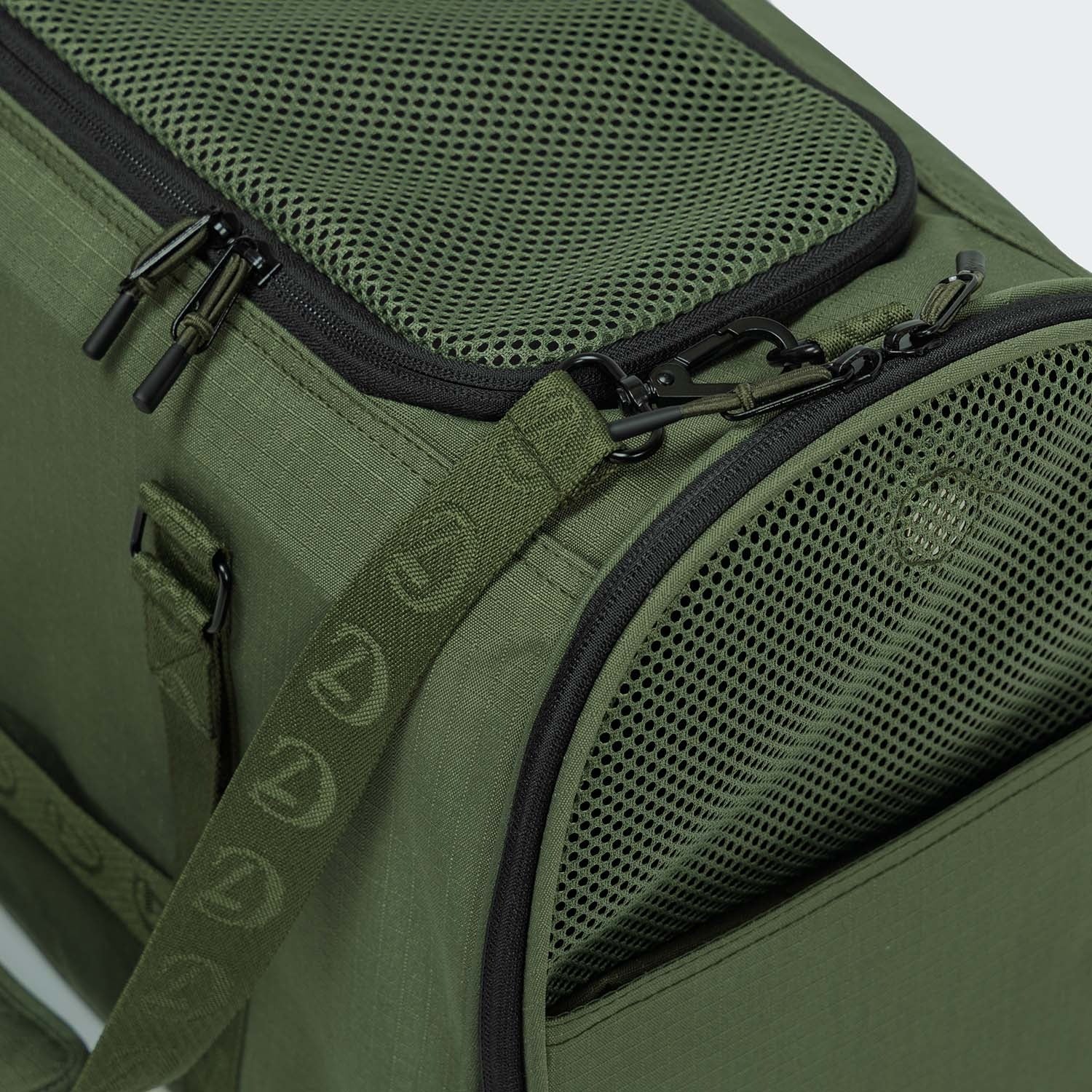 CLOUD7 – Hundeflugtasche AKTIV Olive