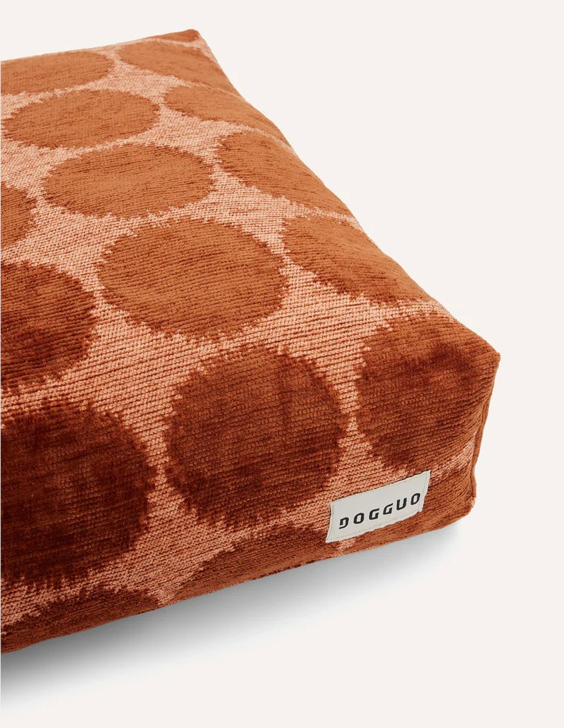 DOGGUO – Hundebett Gepunktet - Mocha/Brown