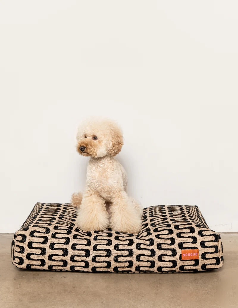 DOGGUO – Hundebett Retro Wave - Beige/Black